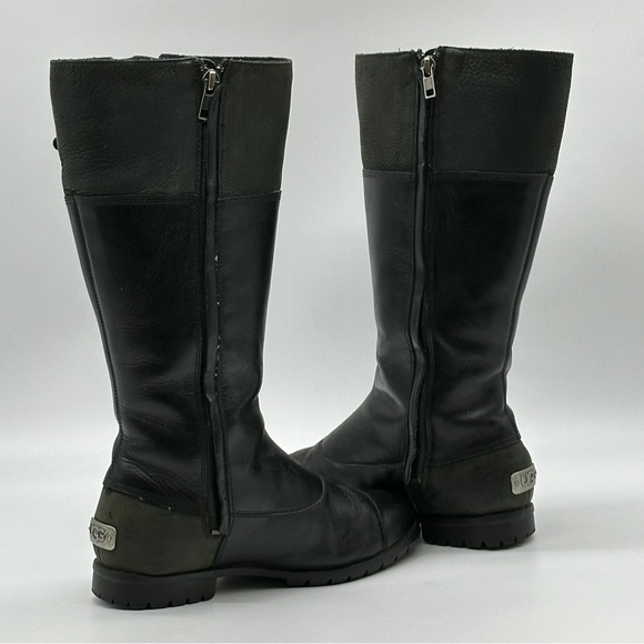 UGG  Australia Barolo boots. Size 7 - Picture 8 of 9